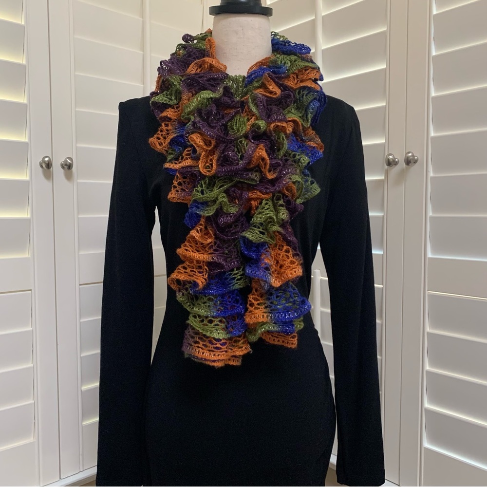 Artisan Handcrafted Ruffled Crochet / Knit Scarf - Picture 3 of 17